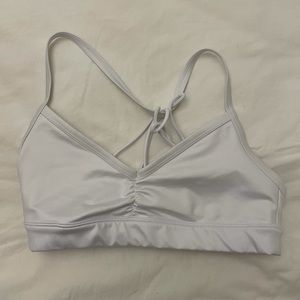 White alo sports bra size XS